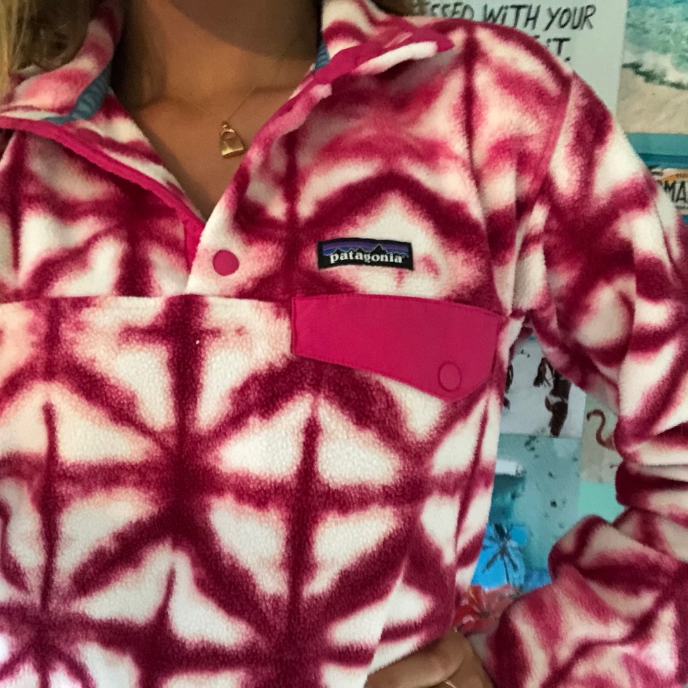 Patagonia Pink and White Women's Sweater